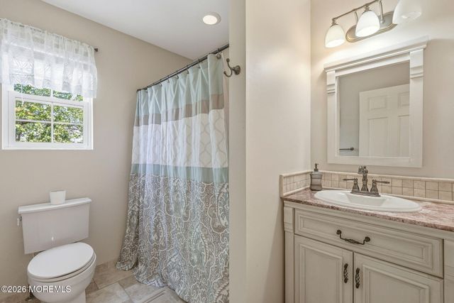202 Veronica Court, Lanoka Harbor, NJ 08734