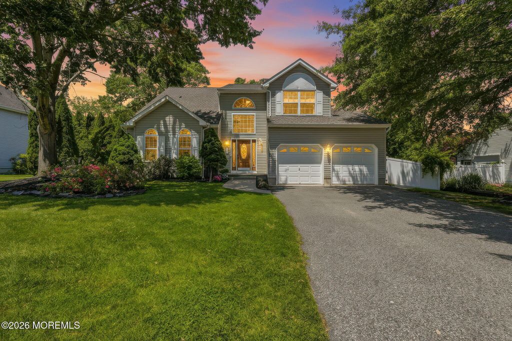 202 Veronica Court, Lanoka Harbor, NJ 08734