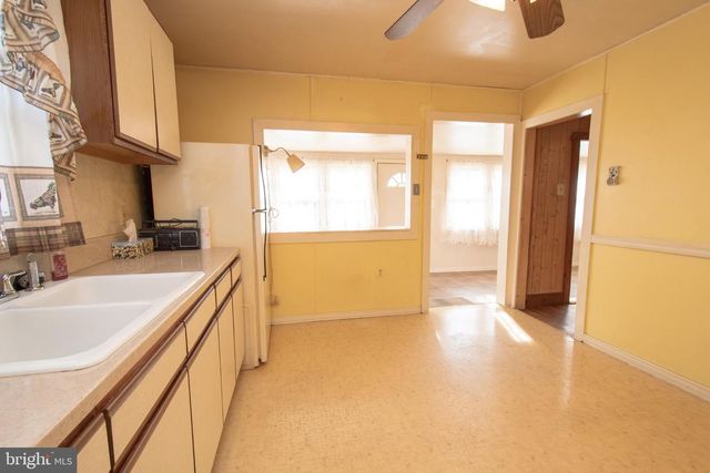 4022 W 7TH ST., Trainer, PA 19061