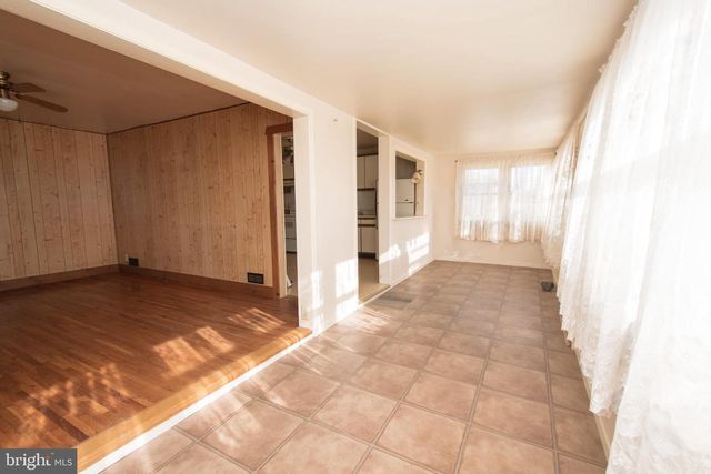 4022 W 7TH ST., Trainer, PA 19061