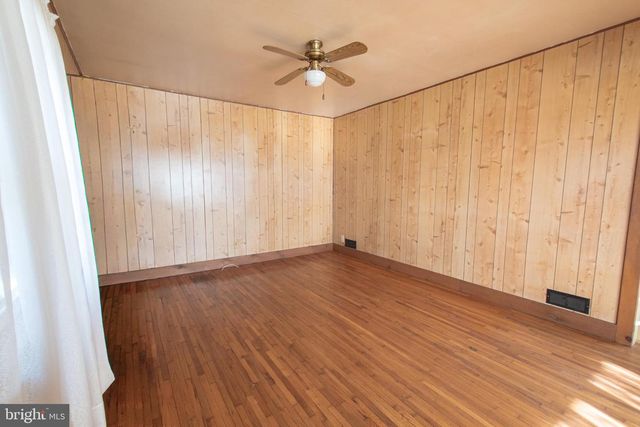 4022 W 7TH ST., Trainer, PA 19061