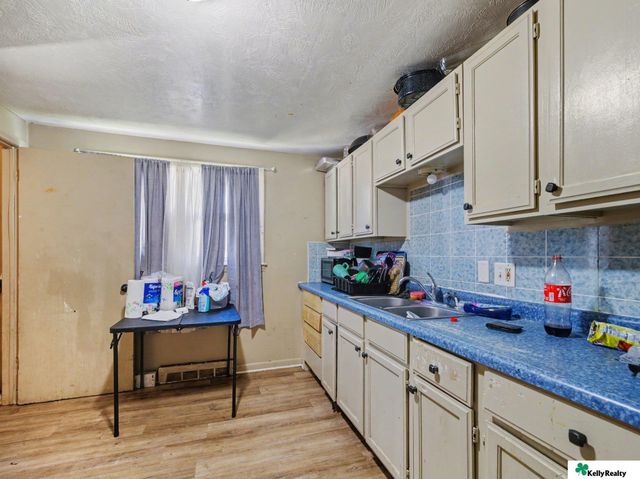 4652 Redick Avenue, Omaha, NE 68152