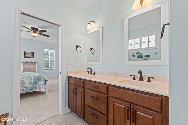 223 Taylorwood Drive, Beaufort, NC 28516