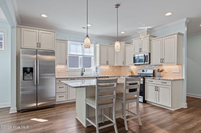 223 Taylorwood Drive, Beaufort, NC 28516