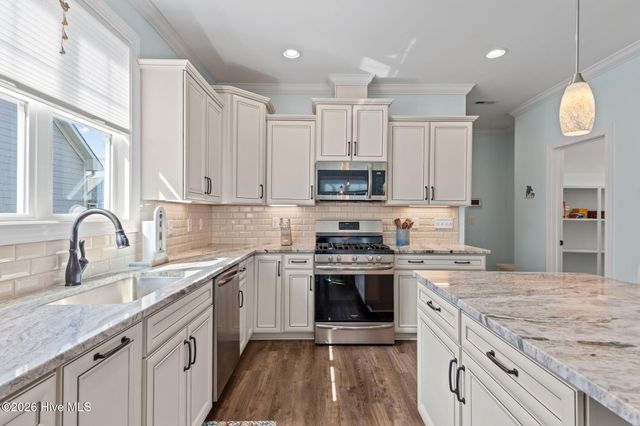 223 Taylorwood Drive, Beaufort, NC 28516