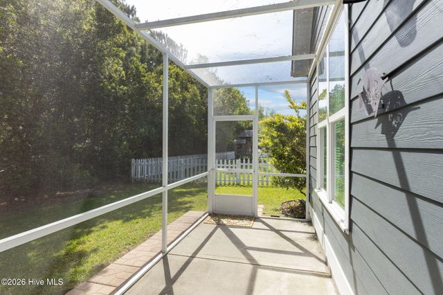 223 Taylorwood Drive, Beaufort, NC 28516