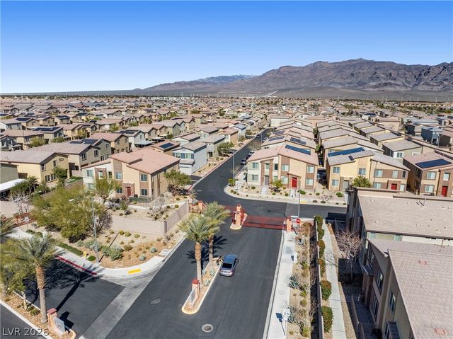 7244 Halo Falls Street, North Las Vegas, NV 89084