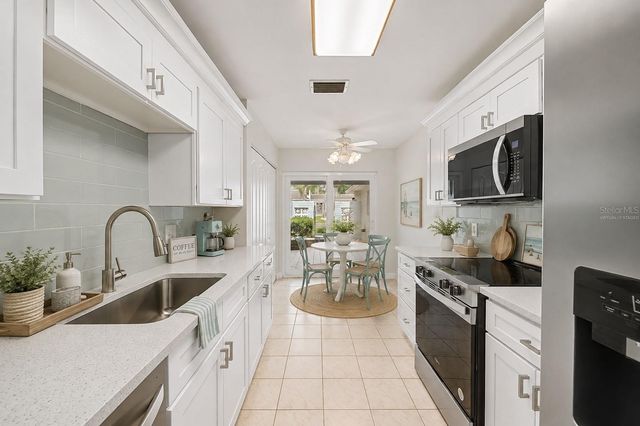 144 BOCA CIEGA POINT BOULEVARD N, St Petersburg, FL 33708