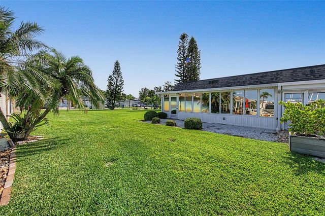 144 BOCA CIEGA POINT BOULEVARD N, St Petersburg, FL 33708