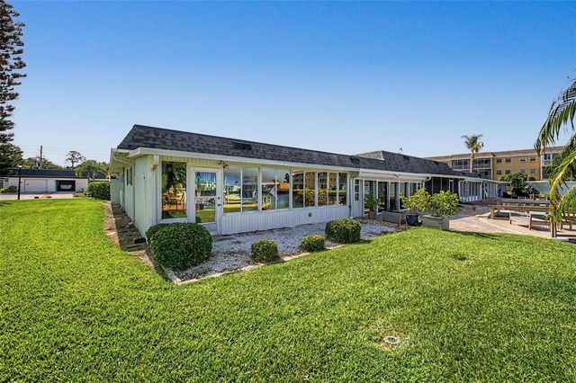 144 BOCA CIEGA POINT BOULEVARD N, St Petersburg, FL 33708