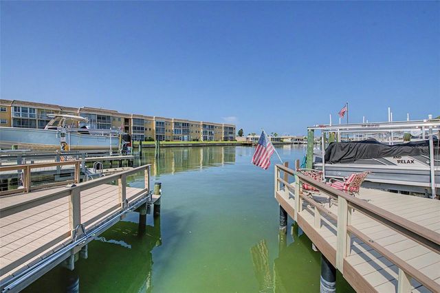 144 BOCA CIEGA POINT BOULEVARD N, St Petersburg, FL 33708