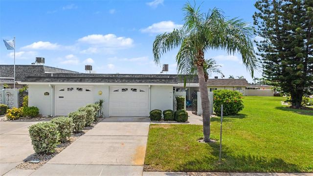 144 BOCA CIEGA POINT BOULEVARD N, St Petersburg, FL 33708