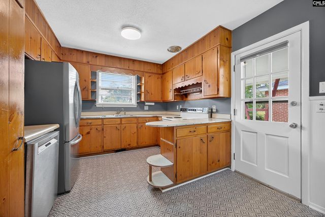 1127 Deerwood Street, Columbia, SC 29205