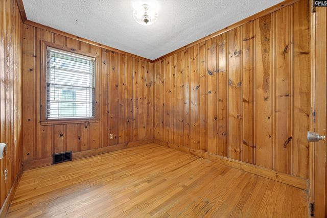 1127 Deerwood Street, Columbia, SC 29205