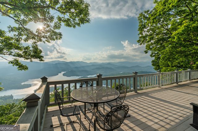 614 Charmont Drive, Tiger, GA 30576