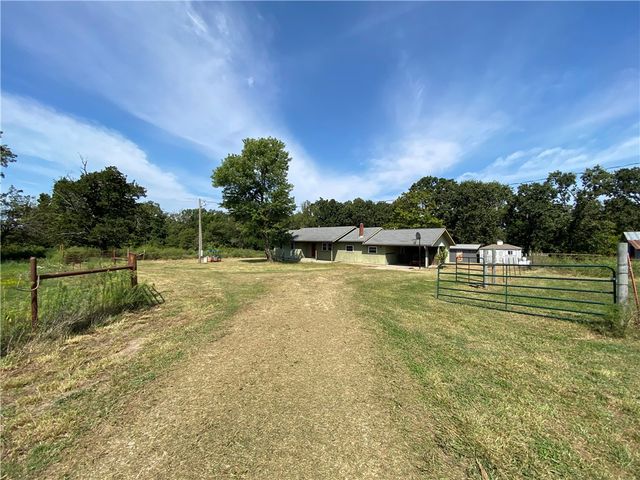 12610 Bullock Road, Bentonville, AR 72712