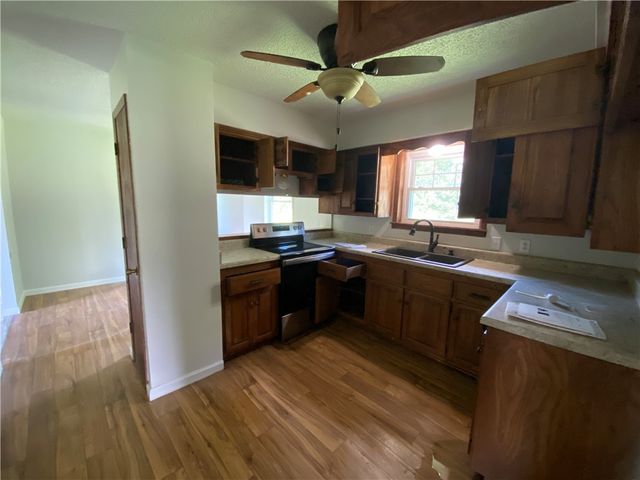 12610 Bullock Road, Bentonville, AR 72712