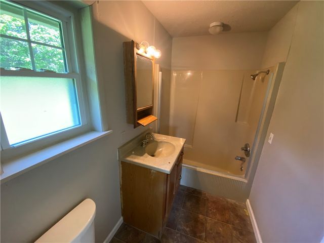 12610 Bullock Road, Bentonville, AR 72712