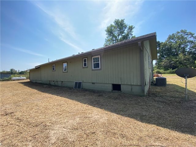 12610 Bullock Road, Bentonville, AR 72712