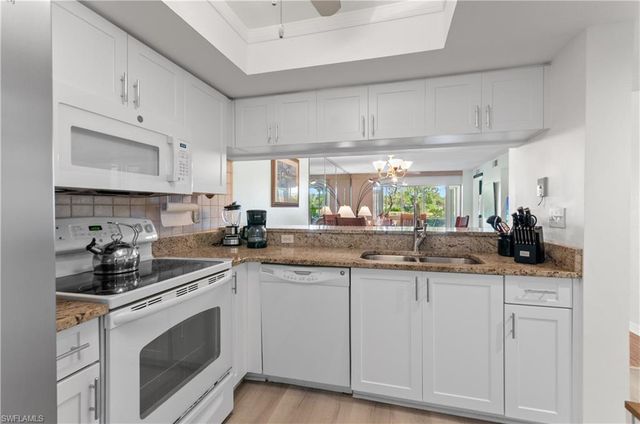 4110 Lorene DR 106, Estero, FL 33928