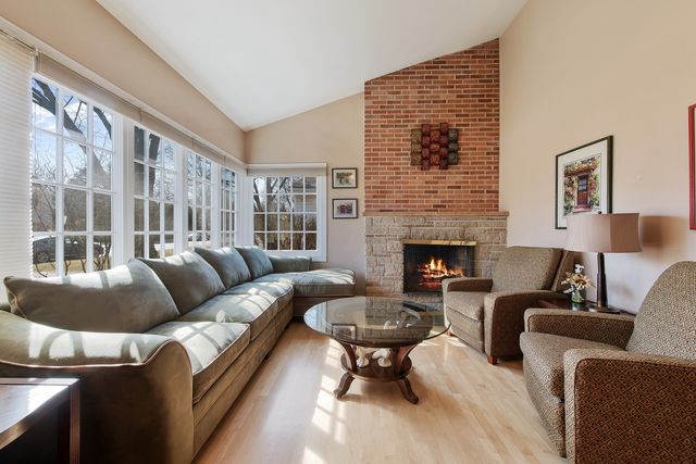 2322 Birchwood Avenue, Wilmette, IL 60091