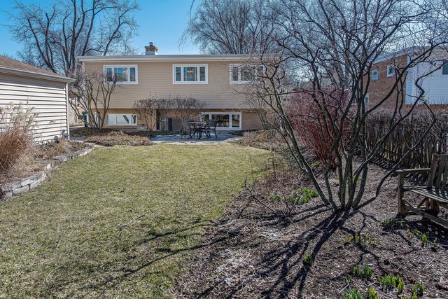 2322 Birchwood Avenue, Wilmette, IL 60091