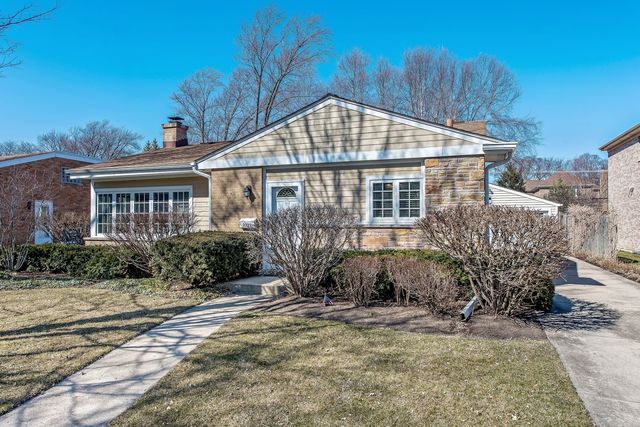 2322 Birchwood Avenue, Wilmette, IL 60091
