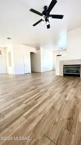7504 W Cosmic Sky Drive, Tucson, AZ 85743