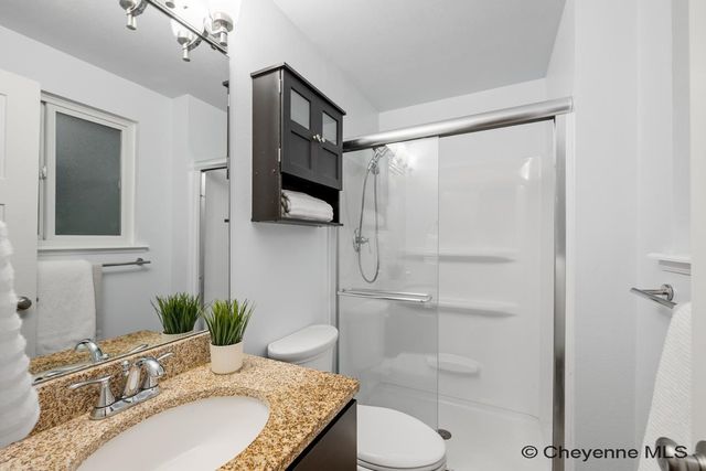 1101 LONG VALLEY RD, Cheyenne, WY 82001