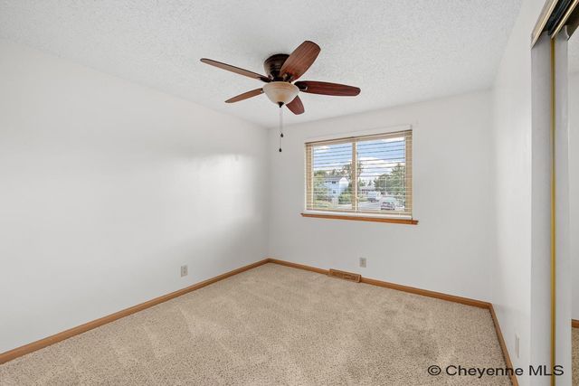 1101 LONG VALLEY RD, Cheyenne, WY 82001