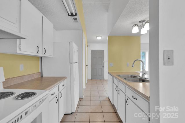 11615 Antebellum Drive, Charlotte, NC 28273