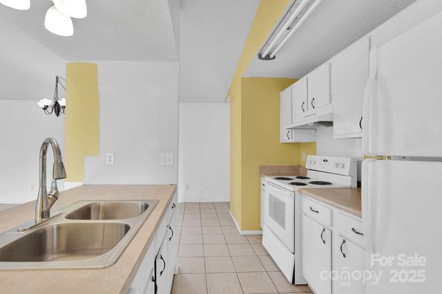 11615 Antebellum Drive, Charlotte, NC 28273