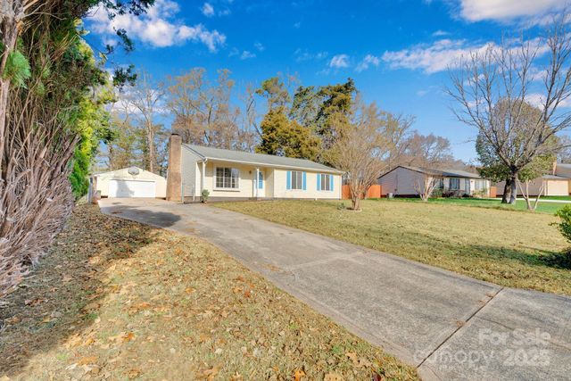 11615 Antebellum Drive, Charlotte, NC 28273