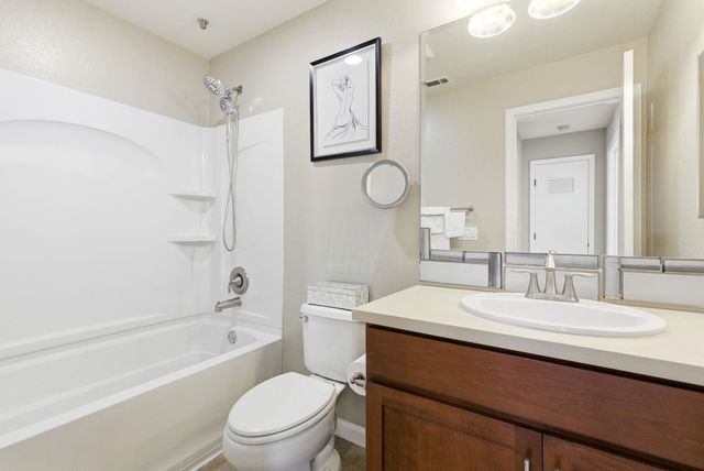 30927 Union City Blvd, Union City, CA 94587