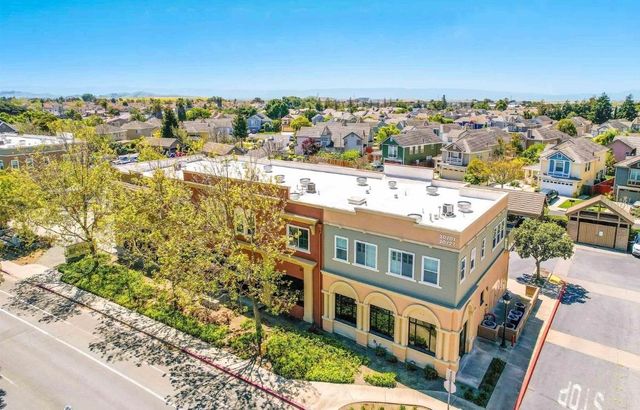 30927 Union City Blvd, Union City, CA 94587