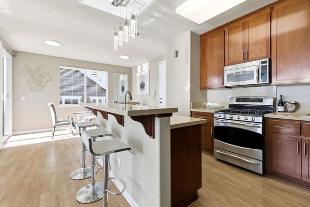 30927 Union City Blvd, Union City, CA 94587