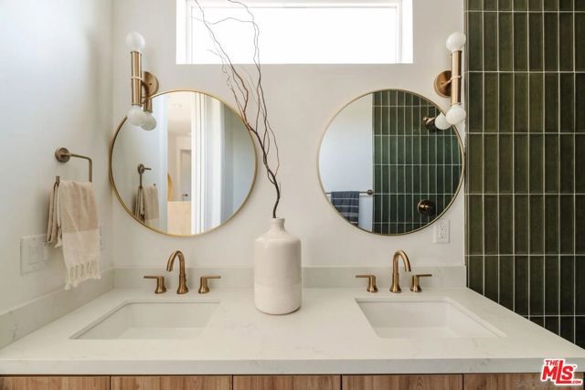 3858 N Emery Lane, Los Angeles, CA 90065