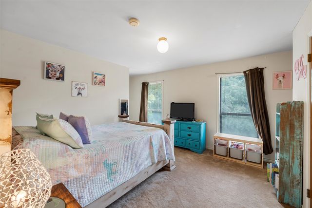 444 Lost Forest Lane, Marlin, TX 76661