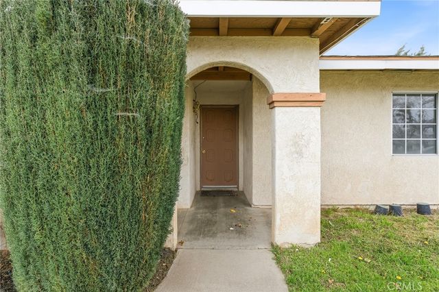 10312 Hawthorne Avenue, Hesperia, CA 92345