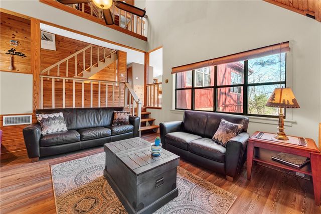 32688 Highway 295, Hindsville, AR 72738