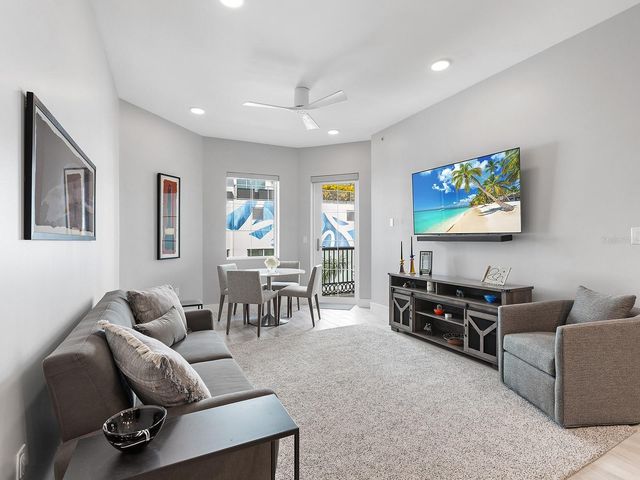 1500 STATE STREET 402, Sarasota, FL 34236