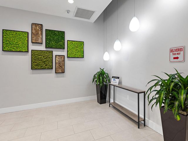 1500 STATE STREET 402, Sarasota, FL 34236