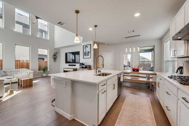 1220 Canuela Way, Justin, TX 76247