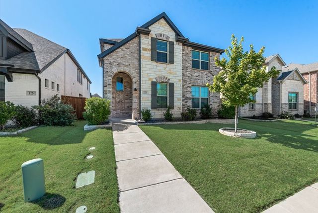 1220 Canuela Way, Justin, TX 76247