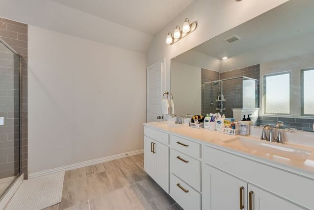 1220 Canuela Way, Justin, TX 76247