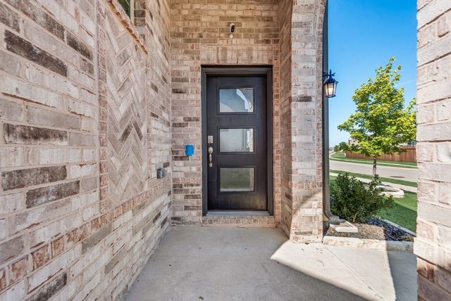 1220 Canuela Way, Justin, TX 76247