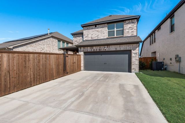 1220 Canuela Way, Justin, TX 76247