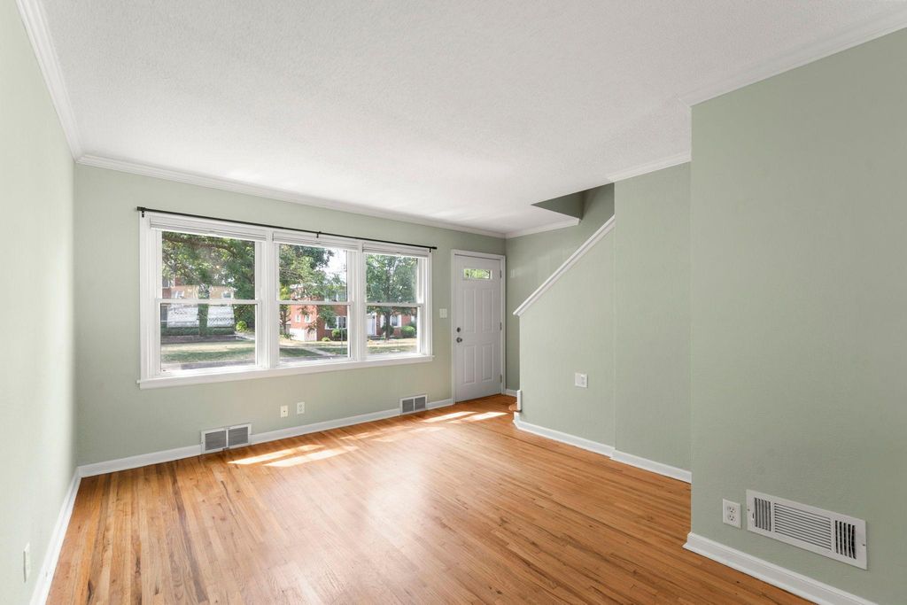 2037 Montreal Avenue, Saint Paul, MN 55116 — photo 3