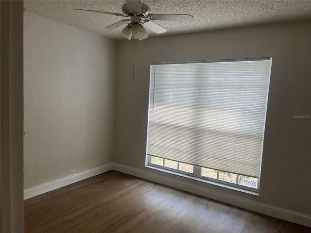 216 ISLAND WATER WAY, Apollo Beach, FL 33572