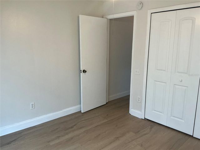 216 ISLAND WATER WAY, Apollo Beach, FL 33572